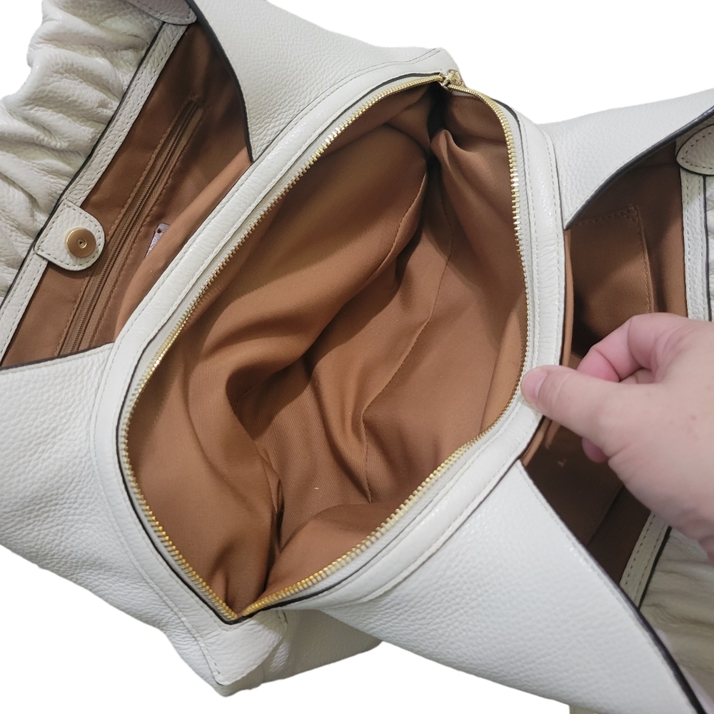 Coach Maya Shoulder Bag In White Gem